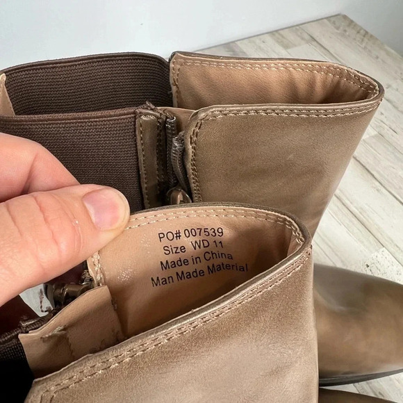 Journee Collection Women's Aubrie Booties Green Brown Size 11 Square Toe - Picture 4 of 11